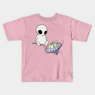 alien toys Kids T-Shirt